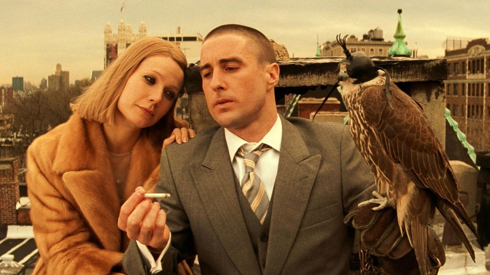 Cropped the royal tenenbaums 2001