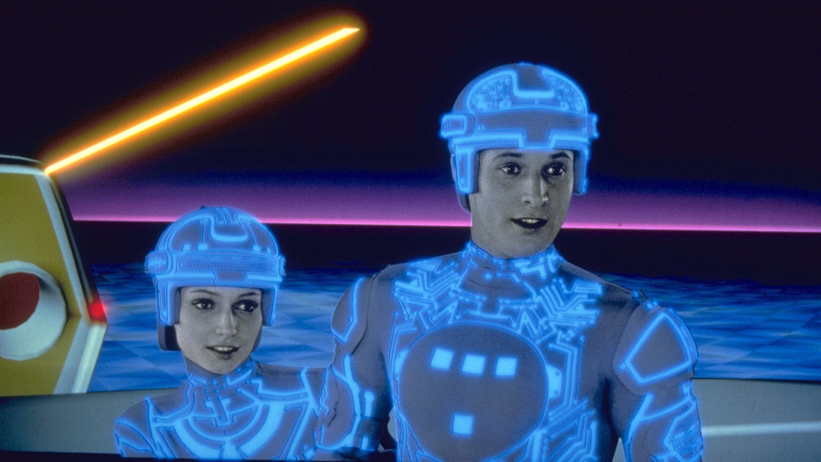 Cropped tron 1982