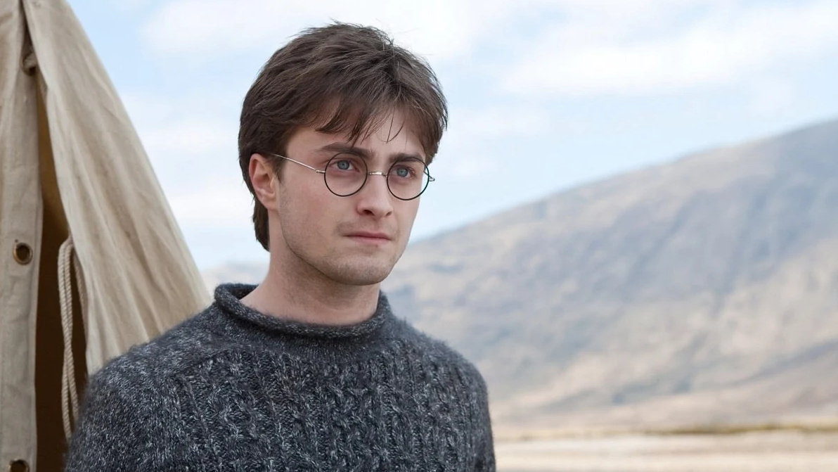 Daniel radcliffe harry potter 7 cropped processed by imagy