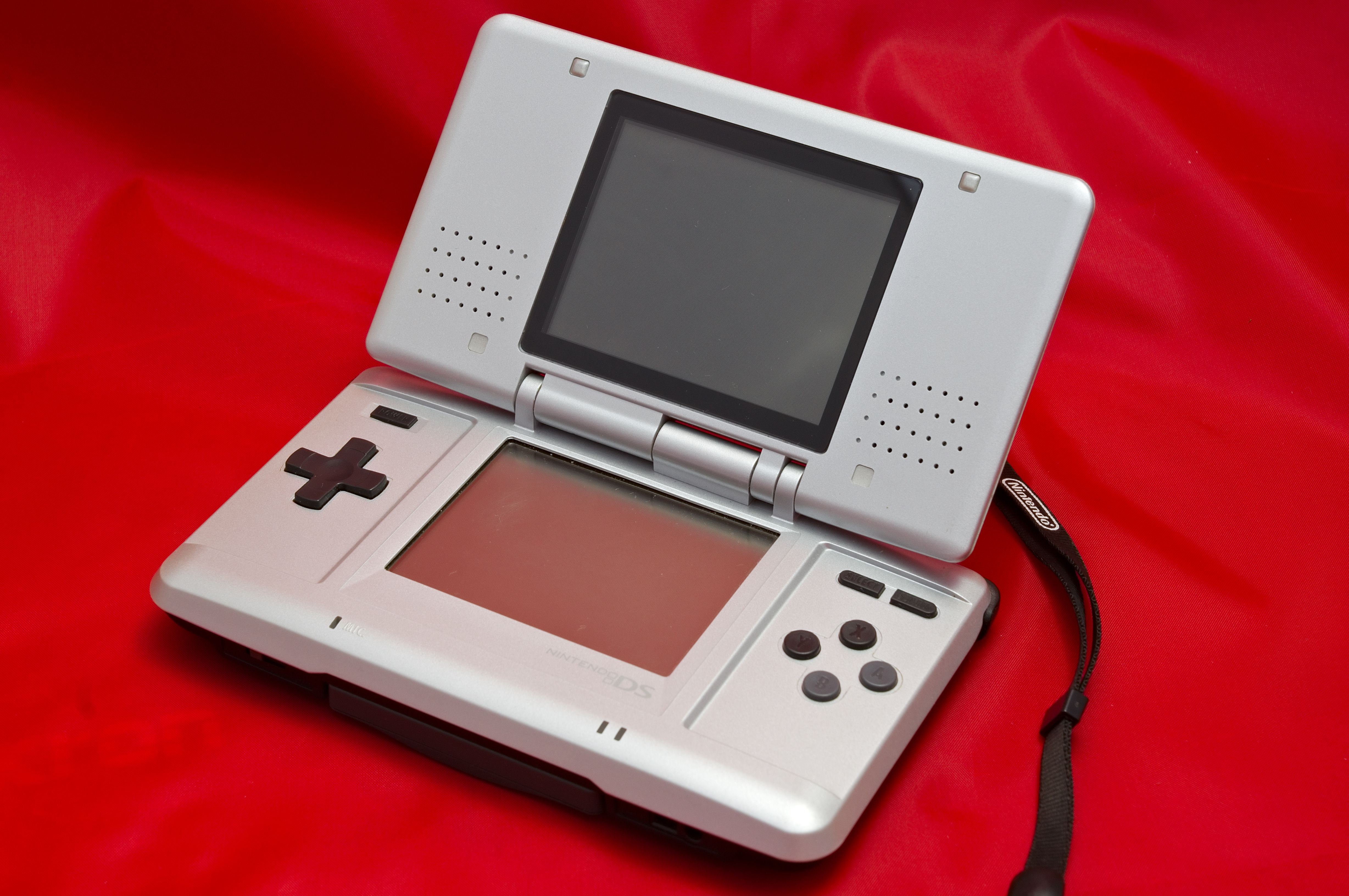 Ds