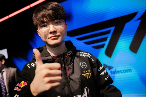 League of Legends fans celebrate Faker's birthday with Times Square  billboard - Dexerto