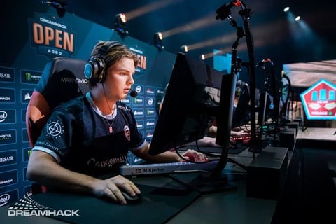 Faze kjaerbye