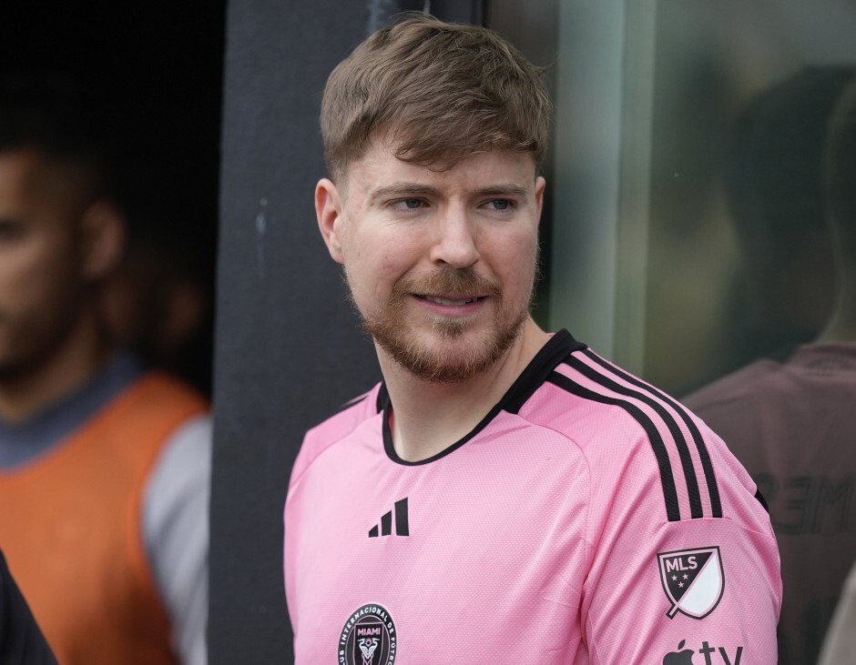 Groesster youtuber der welt wird nun verklagt mrbeast