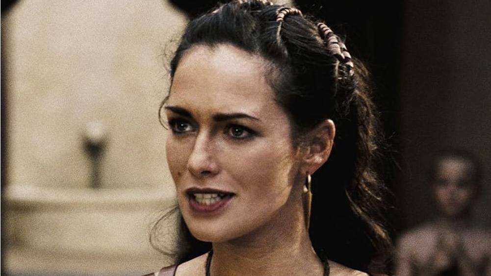 Lena headey 300 cropped processed by imagy