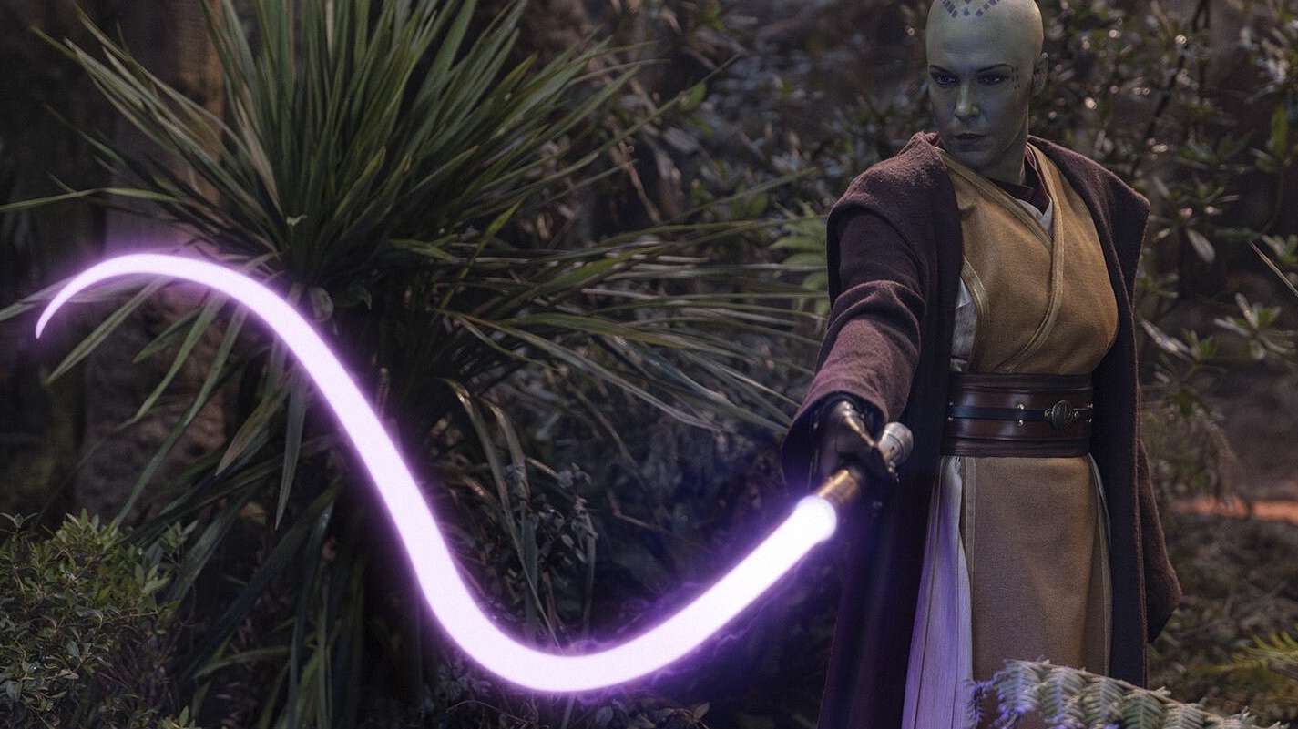 Lightsaber whip acolyte