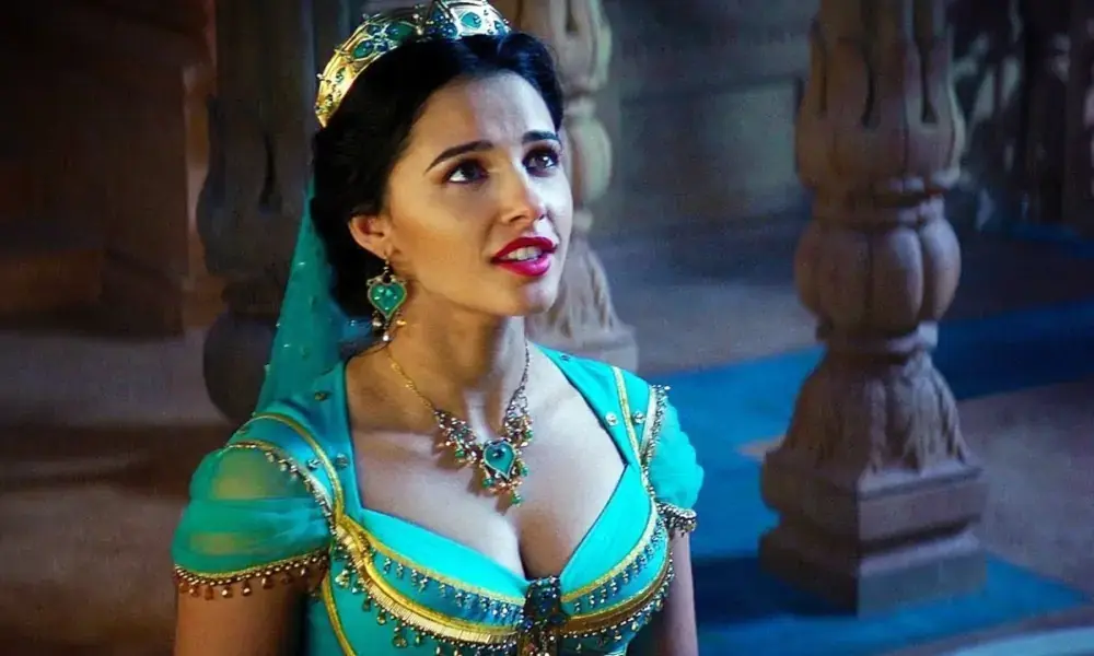 Naomi scott aladdin