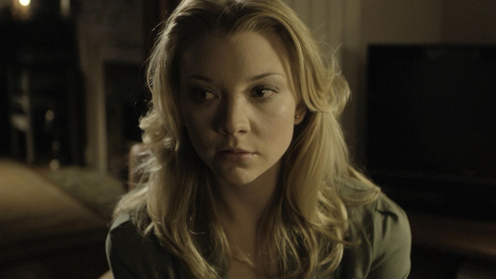 Natalie dormer The Fades 2011 cropped processed by imagy