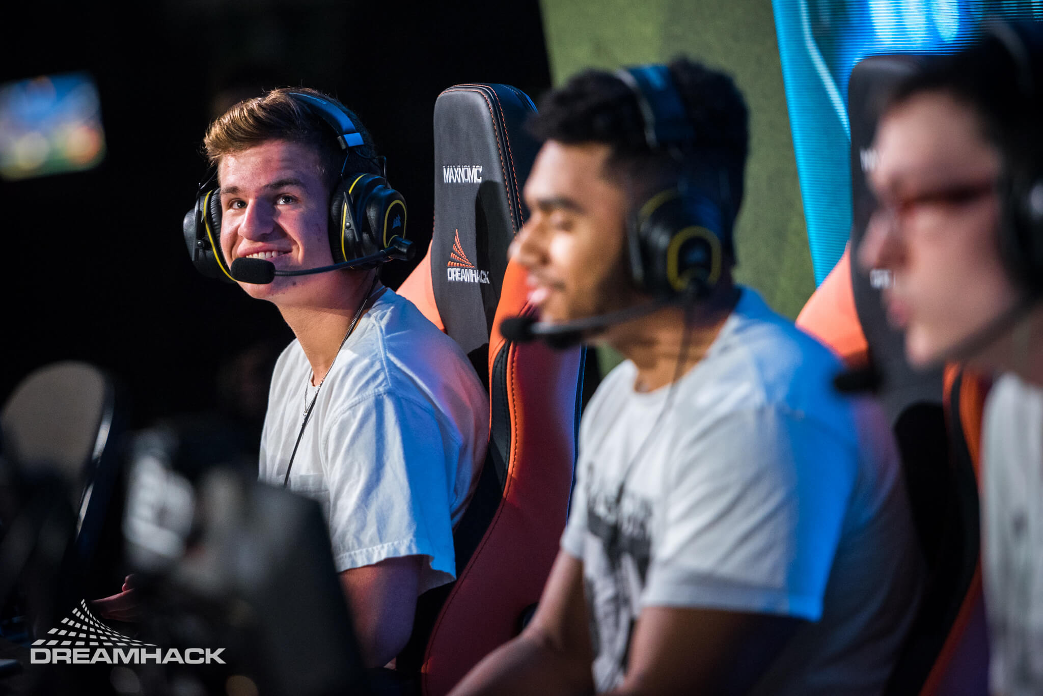 Rocket league ghost gaming roll dizz shock