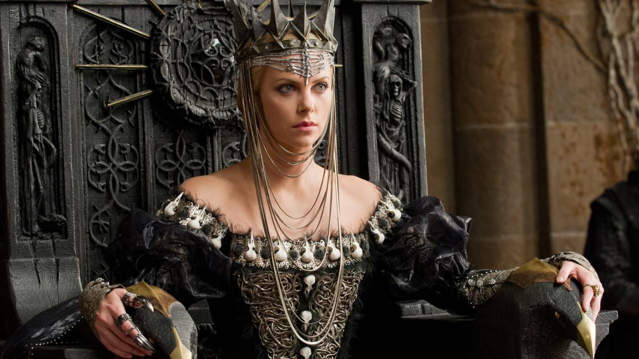 Snow white and the huntsman ravenna