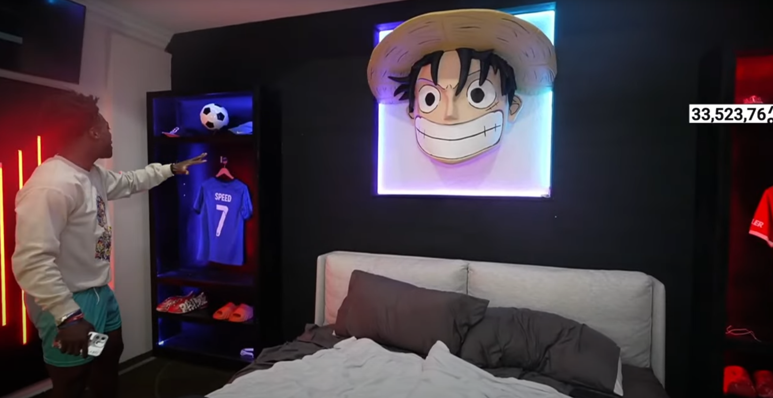 IShowSpeed Revealed 100 000 Anime Streaming Room EarlyGame Speed Zimmer 1