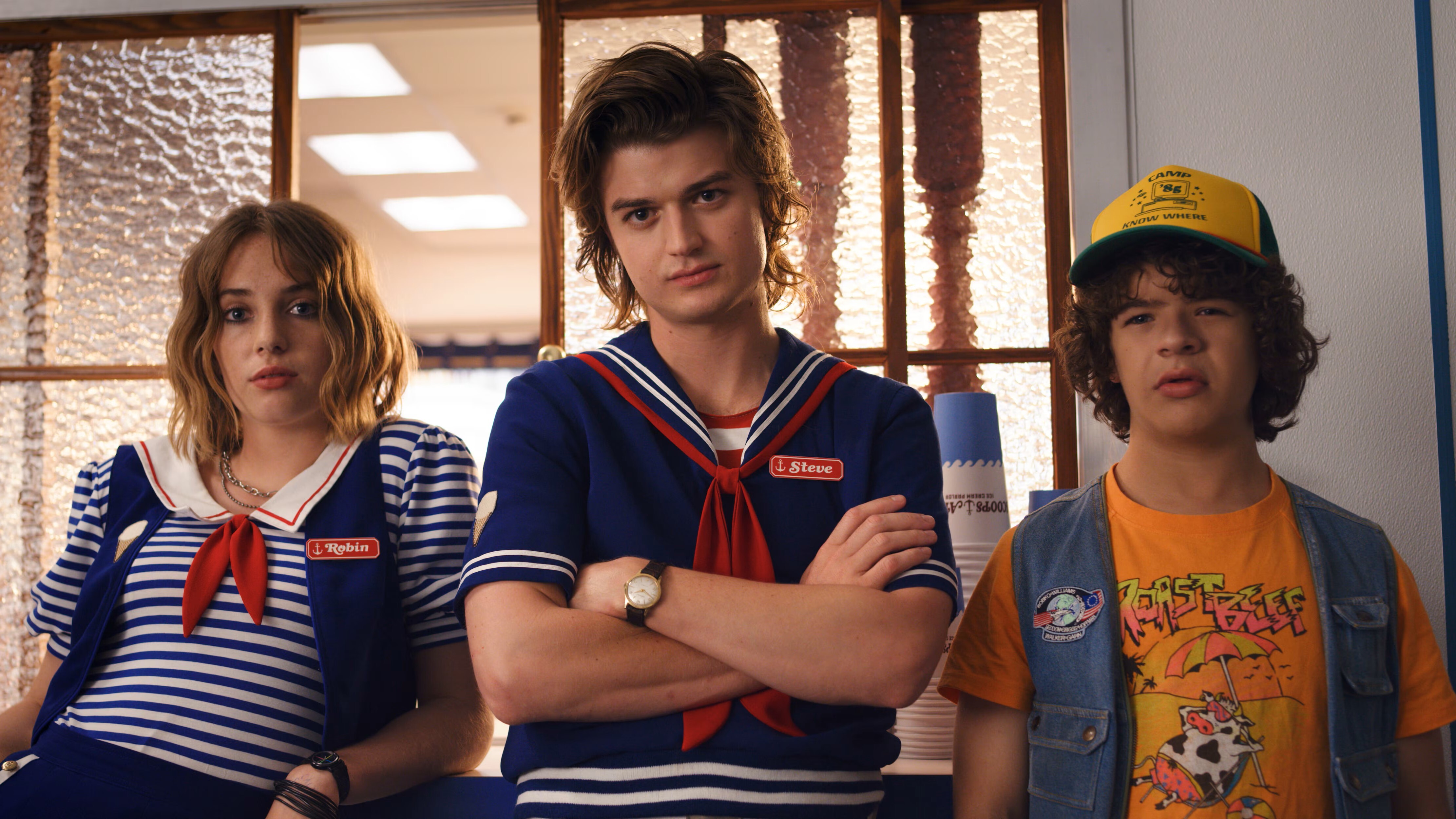 Stranger things 3 robin steve and dustin