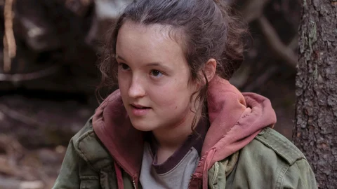 The last of us bella ramsey ellie close up