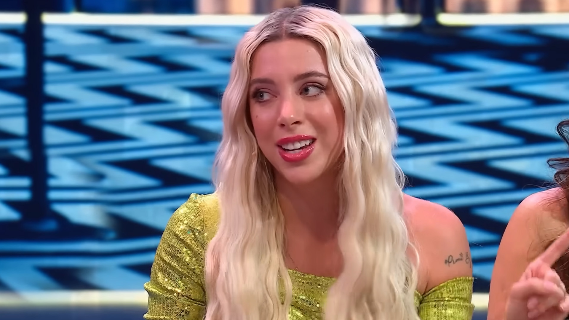 Walentina germany shore