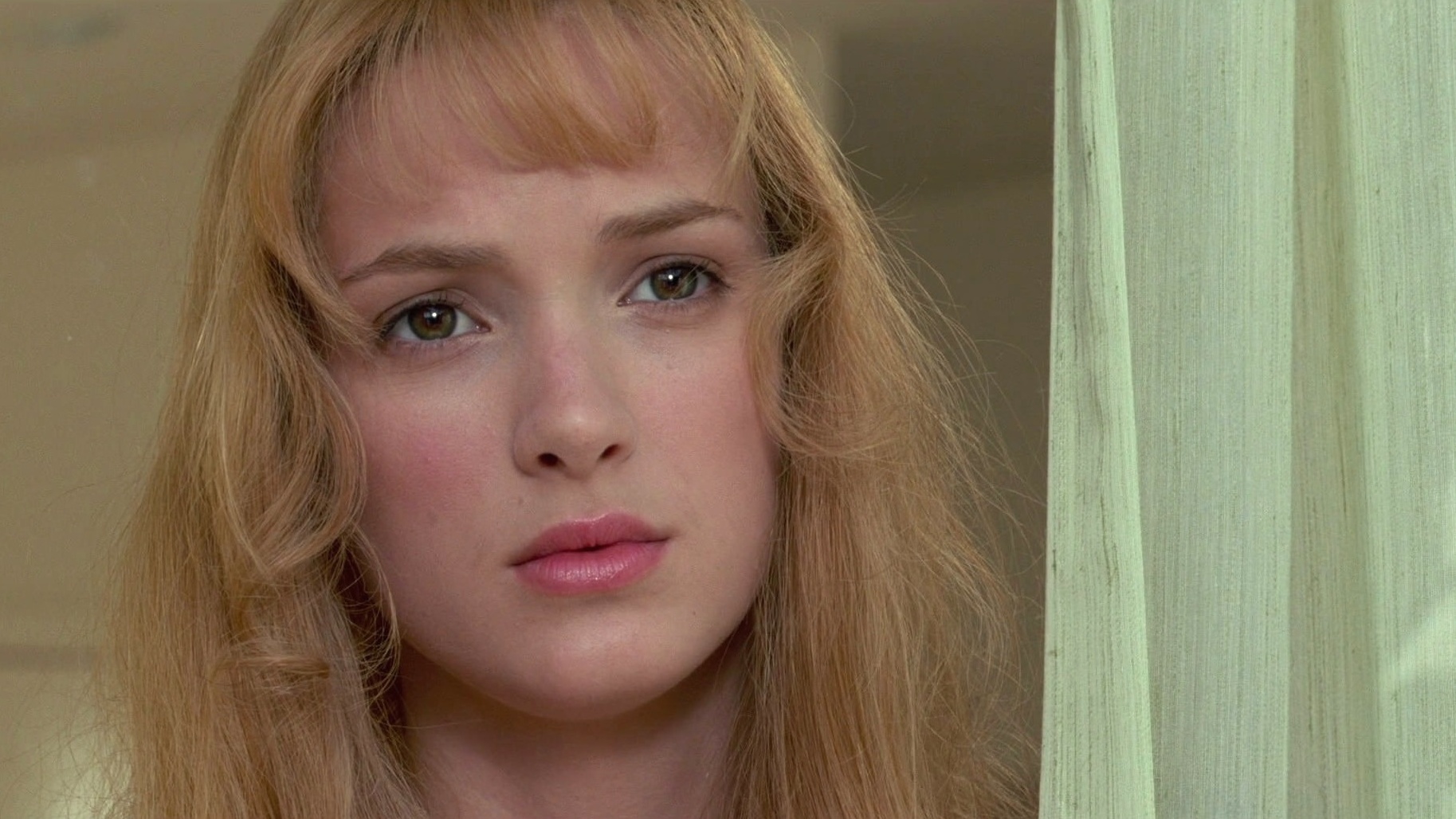 Winona ryder edward scissorhands cropped processed by imagy