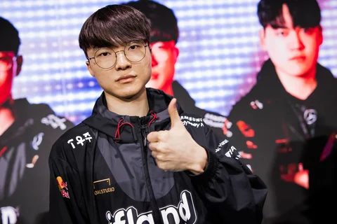 Anime Corner on X: JUST IN: Faker and T1 have just won the League of Legends  World Championship 2023! They won the finals against Weibo Gaming 3:0.   / X